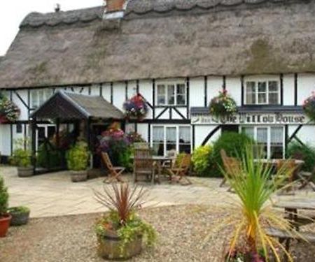 The Willow House Watton Exteriör bild
